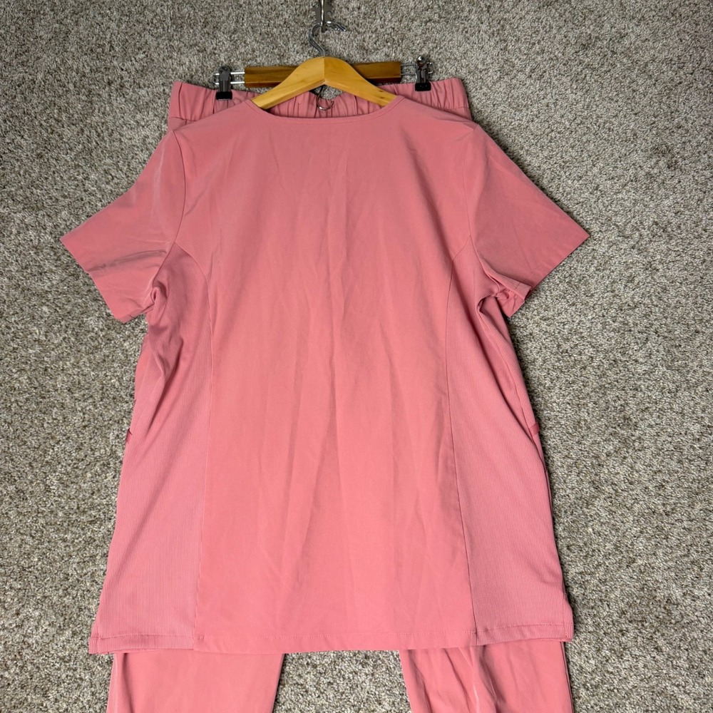 Hanes Comfort Fit Womens Scrub Set Large Rose Pink V-Neck Top Jogger Pants L/G - Picture 8 of 13